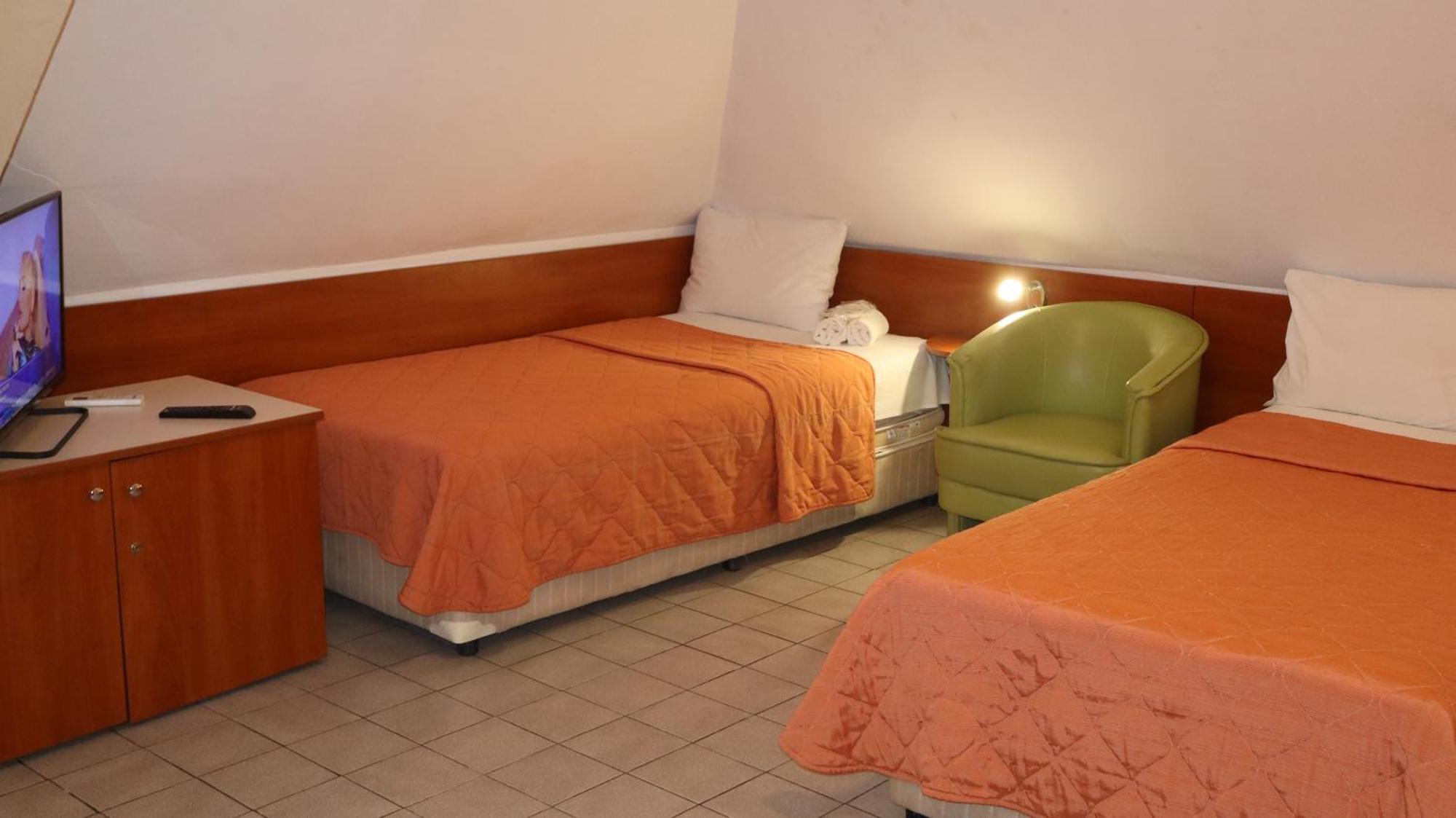Hotel Palitra 瓦爾納 外观 照片