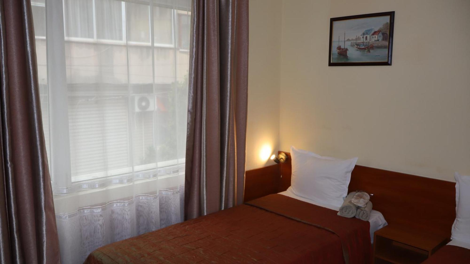 Hotel Palitra 瓦爾納 外观 照片