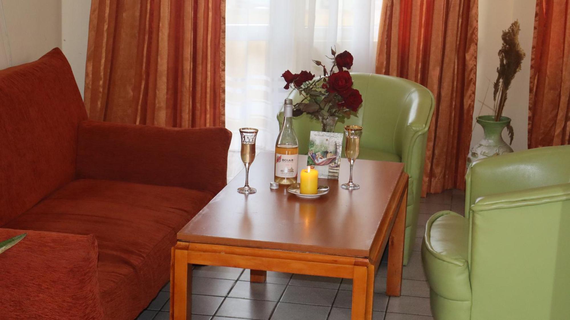 Hotel Palitra 瓦爾納 外观 照片