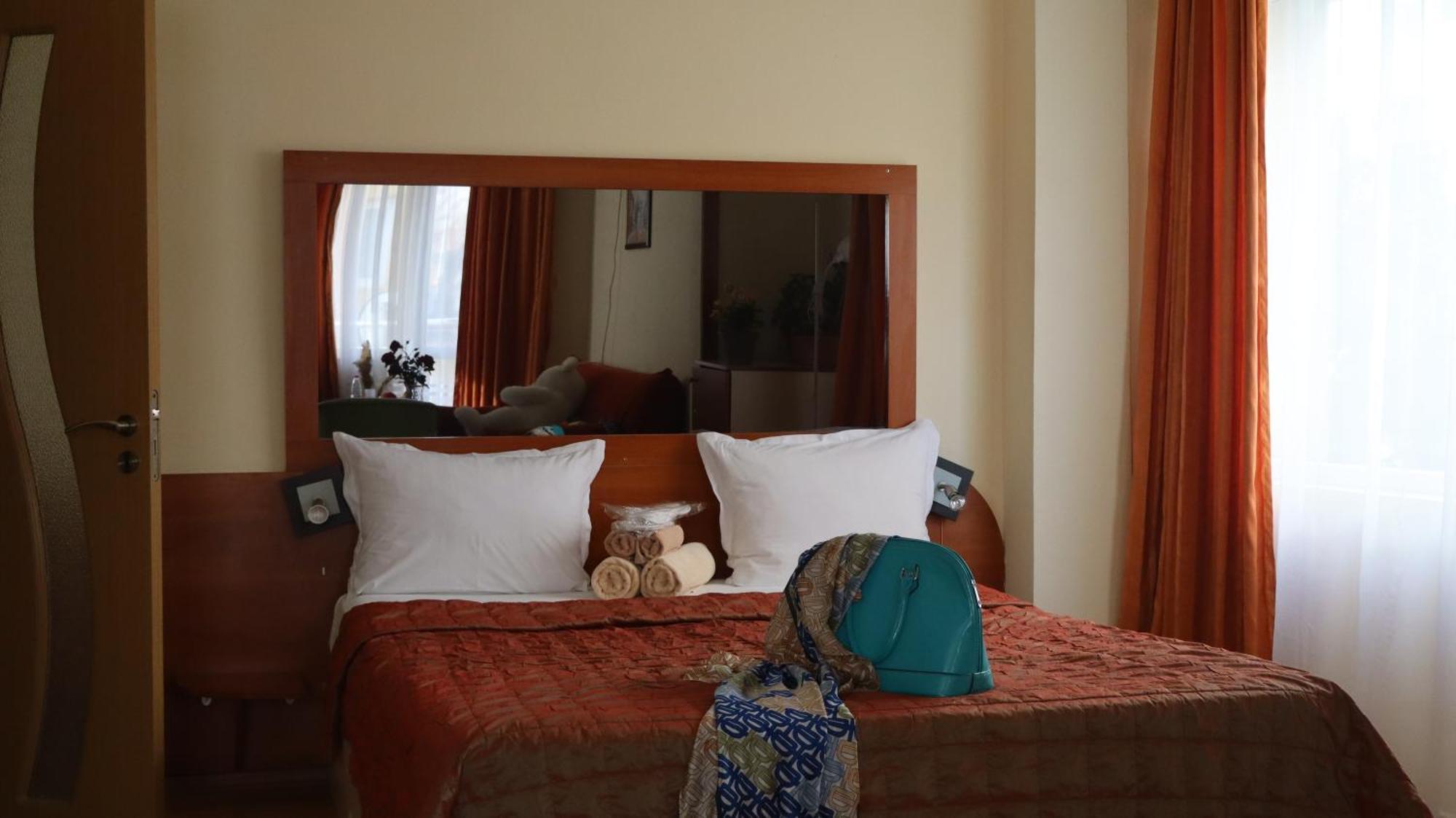 Hotel Palitra 瓦爾納 外观 照片