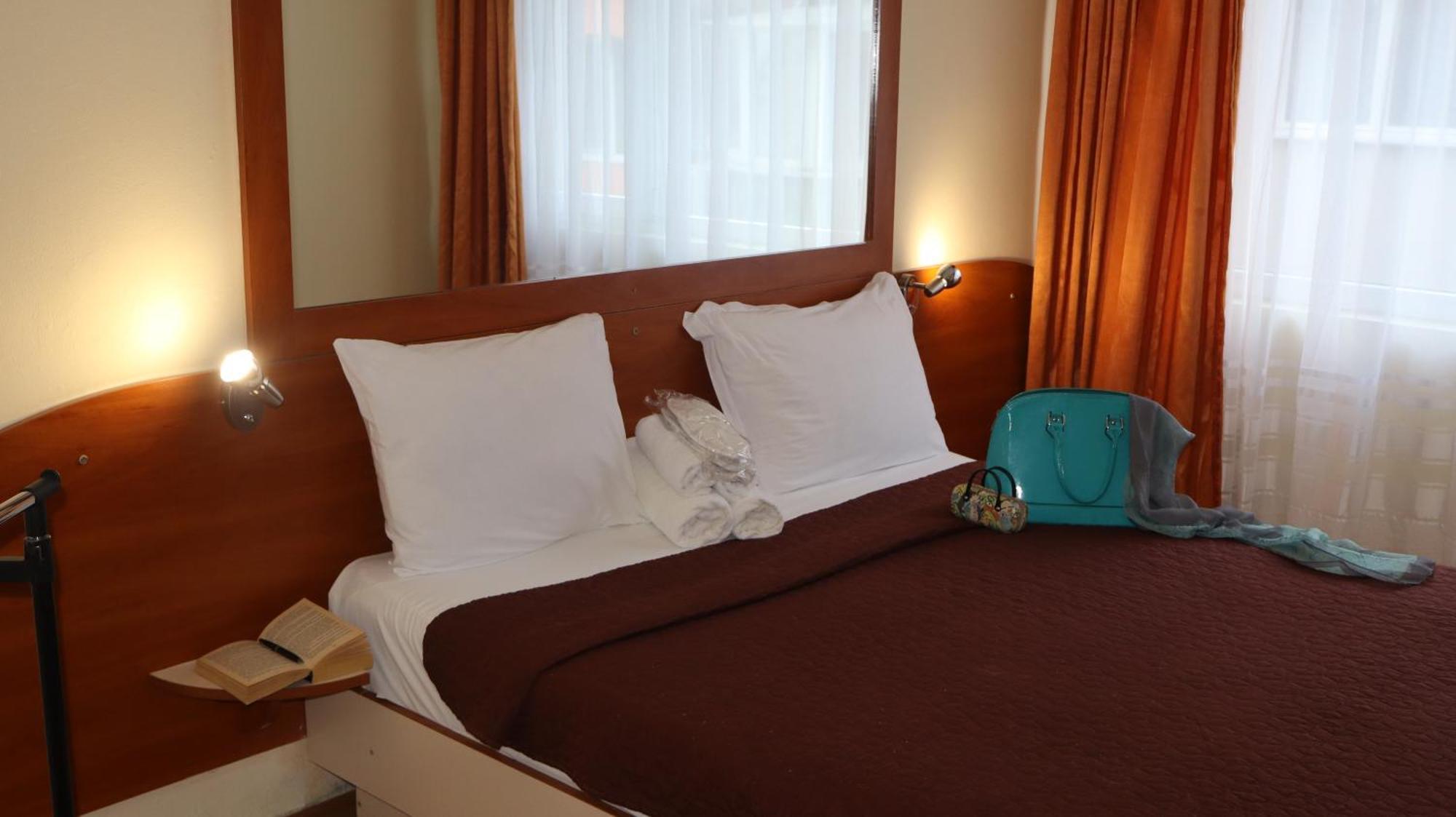 Hotel Palitra 瓦爾納 外观 照片